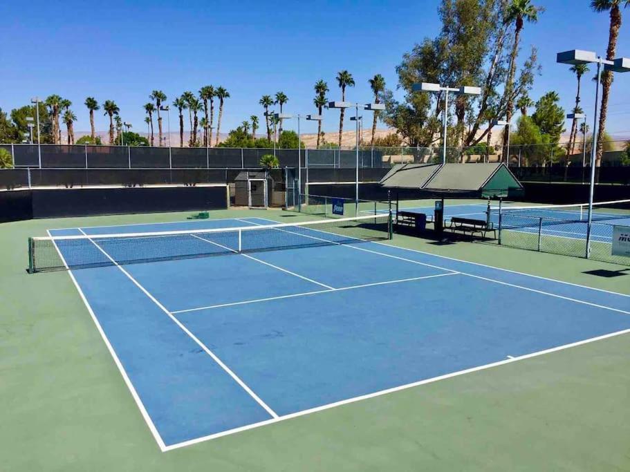 קת'דרל סיטי Desert Princess Villa Palm Springs Area מראה חיצוני תמונה