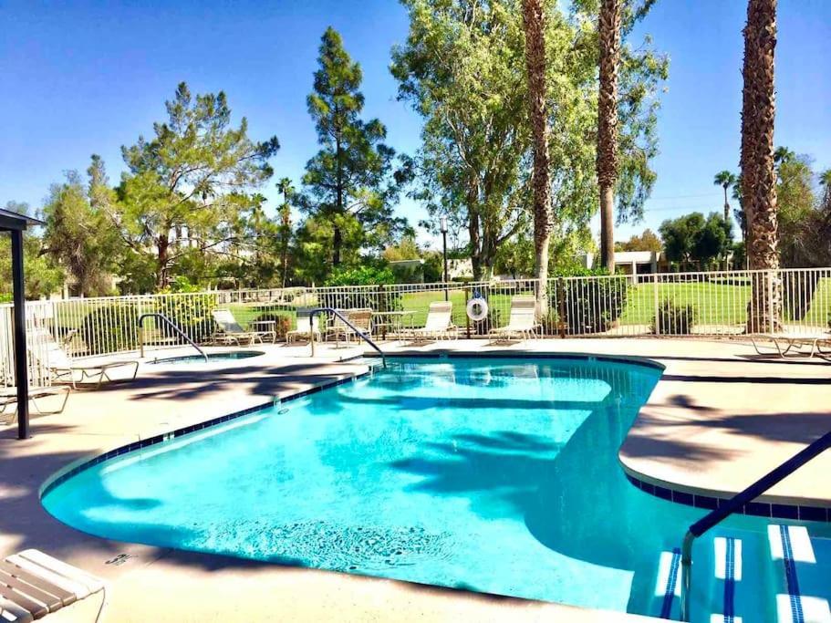 קת'דרל סיטי Desert Princess Villa Palm Springs Area מראה חיצוני תמונה